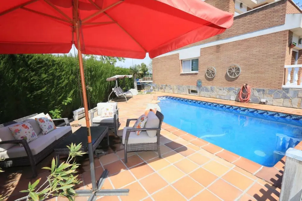 Villa Acogedora Para 8 Personas en Cambrils