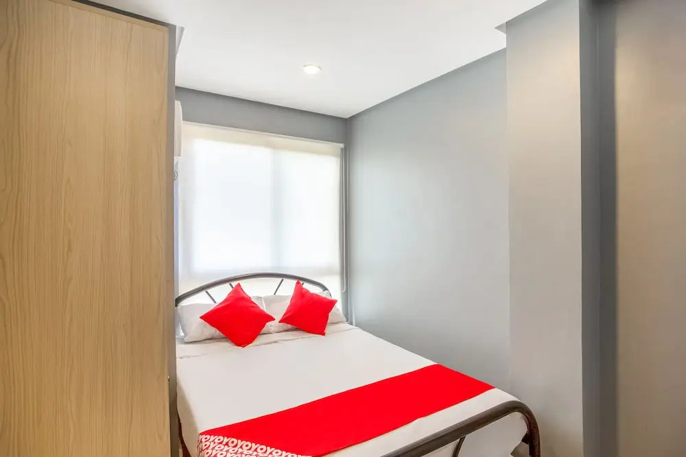 Bacaca Suites by ZEN Rooms