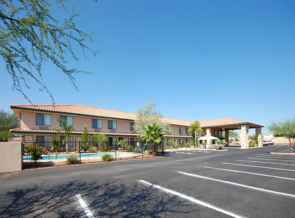 Catalina Inn