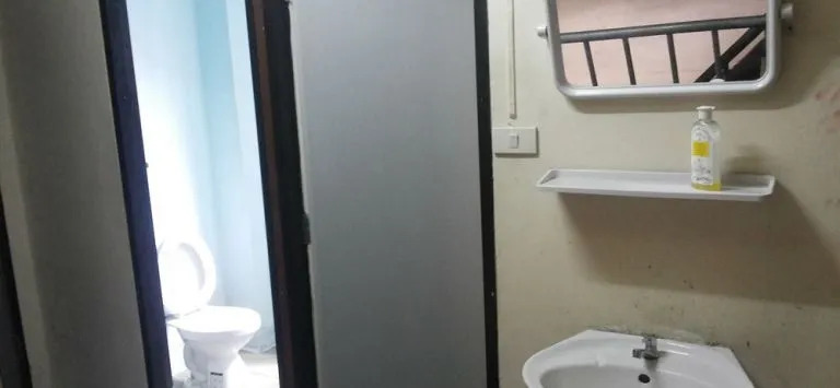 Samsen 6 Guesthouse