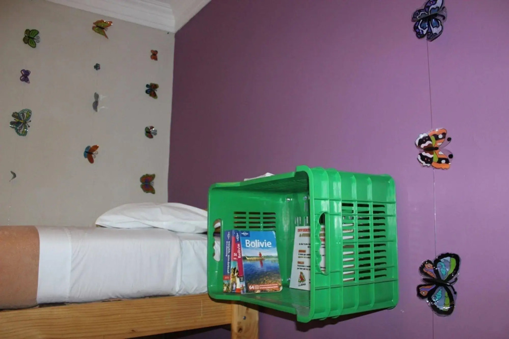 Red Llama Eco-Hostel