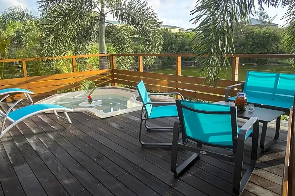 BUNGA-LODGE (bungalow 4* avec piscine privée)
