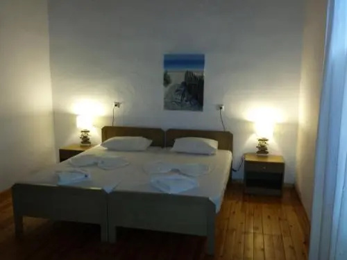 Molos Apartments