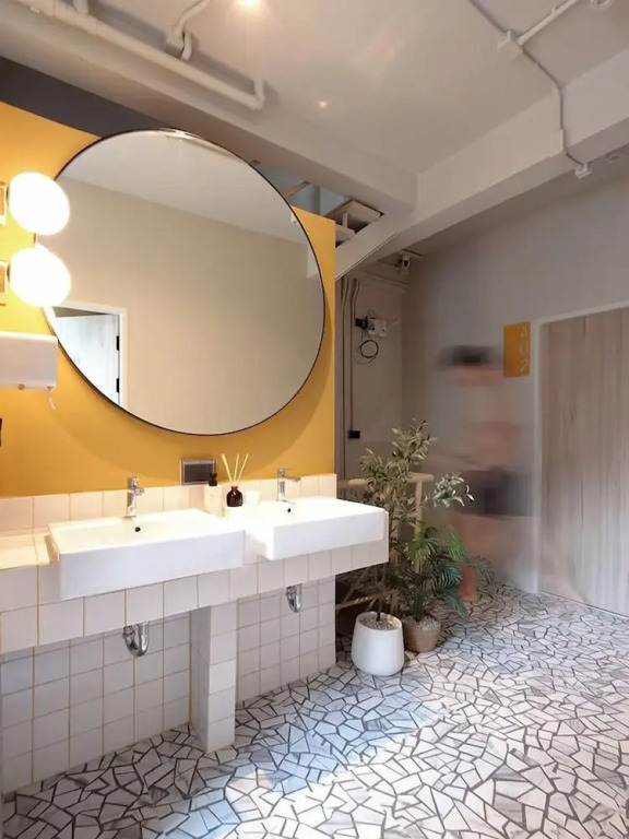 Au Luna Bangkok Hostel