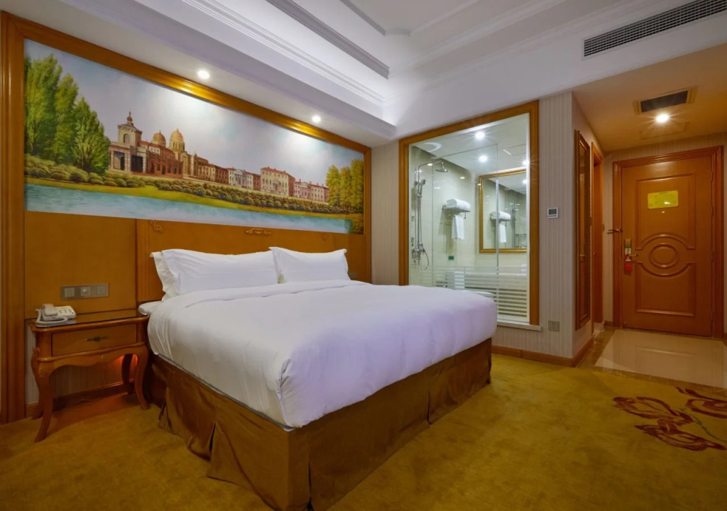 Venus International Hotel ( Shanghai Wild Zoo Shop)