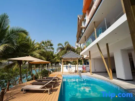 Yunpan Noah River View Resort Hotel