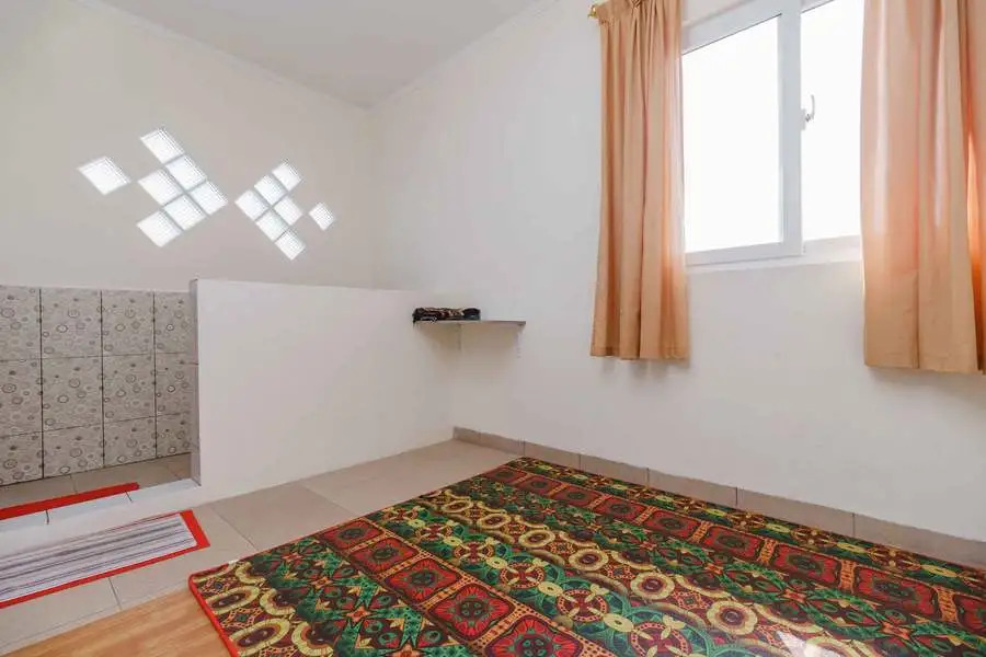 RedDoorz Syariah near Universitas Serambi Mekkah