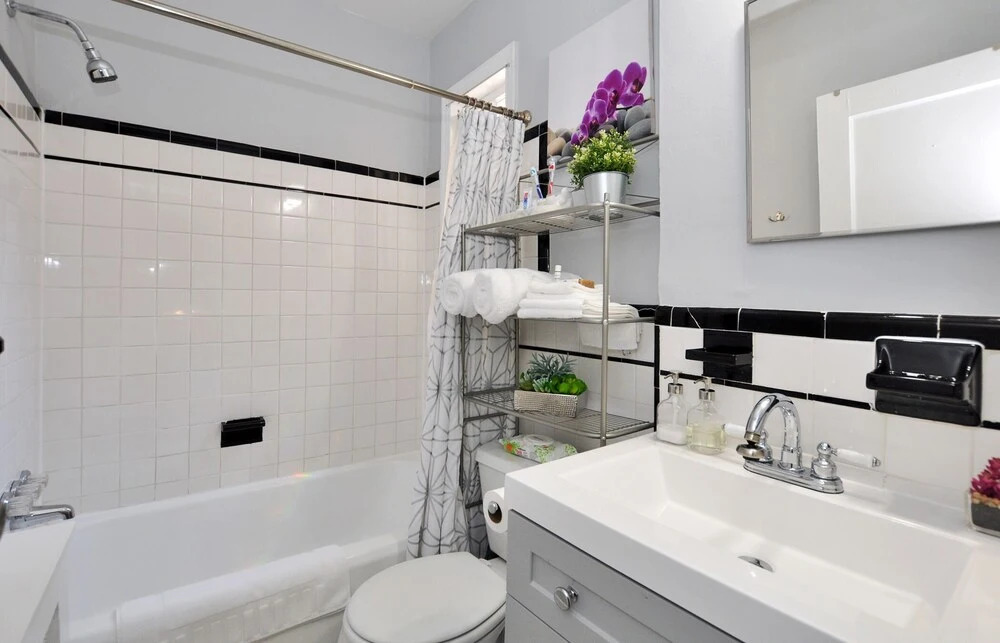 CH4 & CH8 - CapitolHill Fully Furnished Spacious 1BR