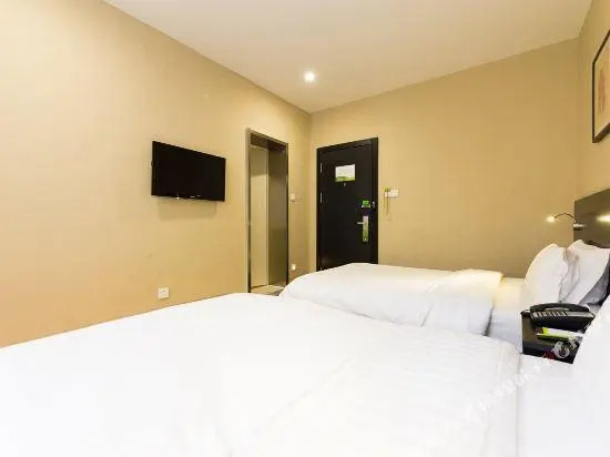 HomeLohas Hotel