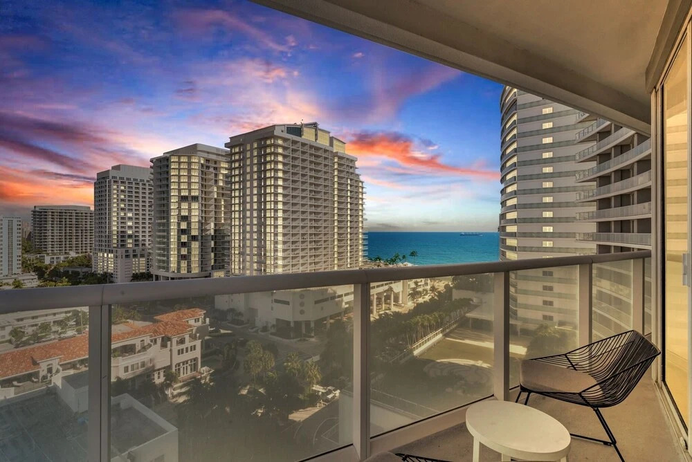 Luxury Suite W Pool/gym In The W Residences 2 Bedroom Condo by RedAwning