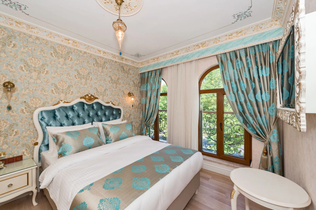 Hotel 1453