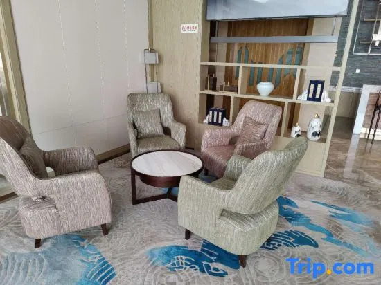 Longkou•Yu Hotel（Longhu Paradise Walk, Poly Plaza）