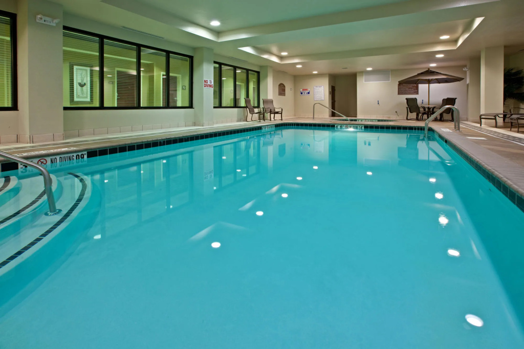 Holiday Inn Express & Suites Seymour by IHG