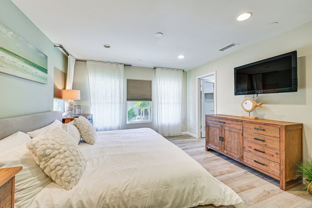 1 Mi to Beach! San Clemente Gem w/ Rooftop Patios