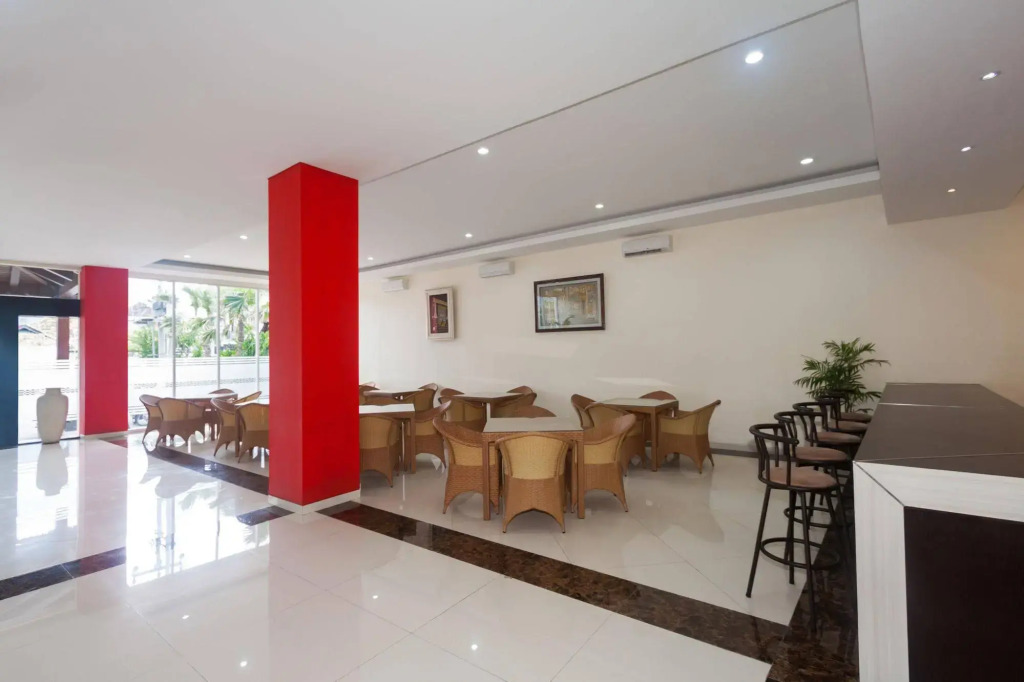 ZEN Rooms Kuta Puri Demak