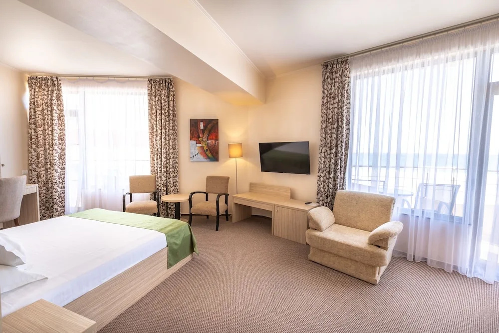 Hotel Bueno