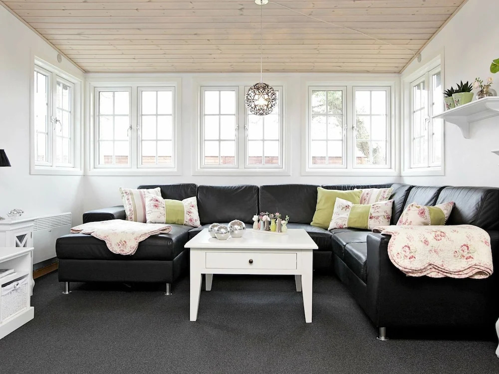 Luxurious Holiday Home in Hemmet With Private Whirlpool