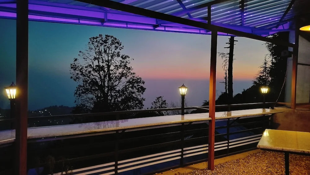 Paradiso Guest House