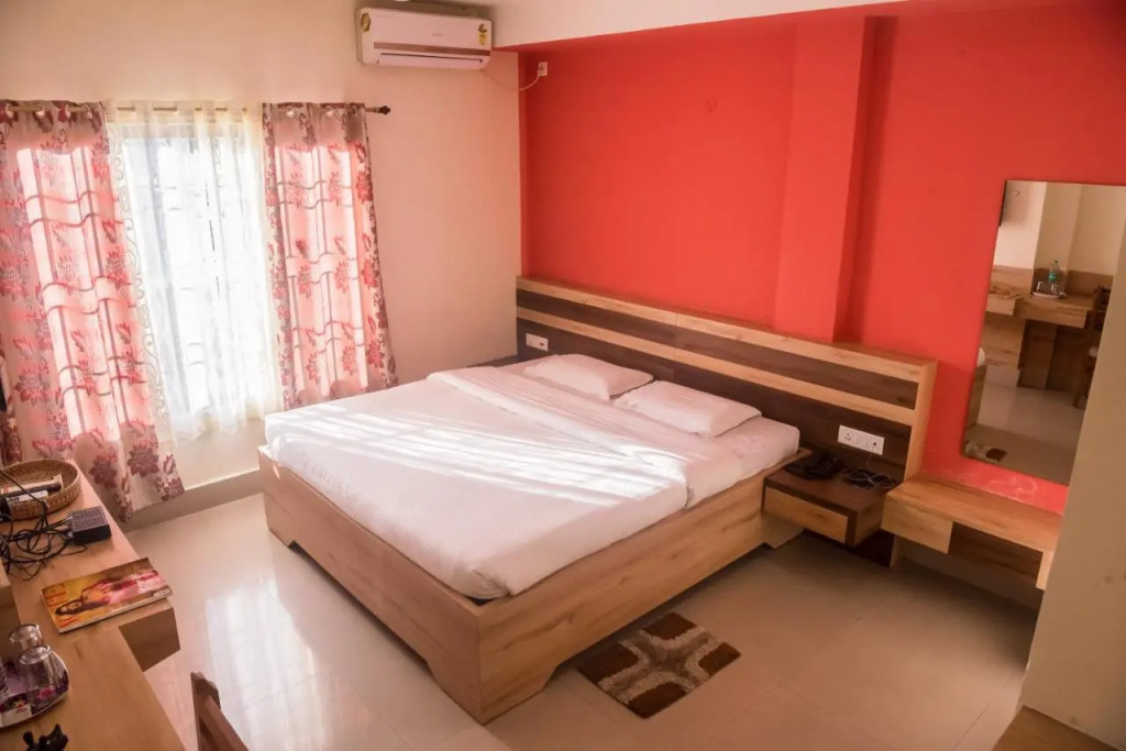 Hotel Aatreyee