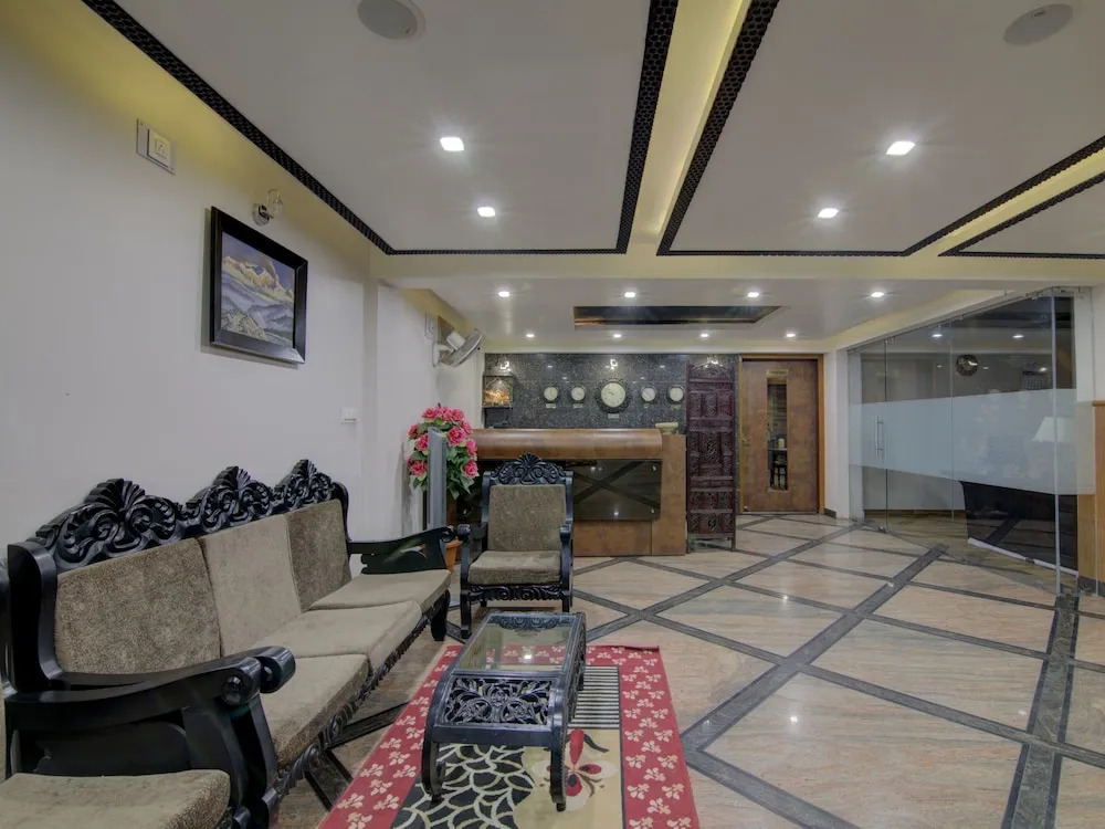 Hotel Venkatesh Regency