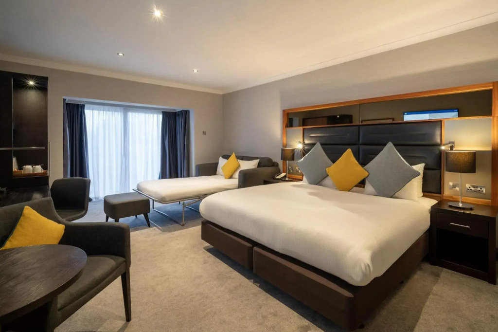 Elite Venue Selection Felbridge - Gatwick
