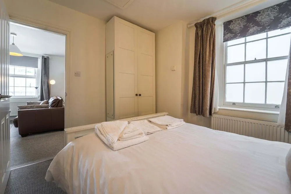 Trinity Mews