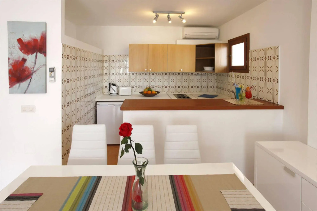 Typic Sandic Apartments