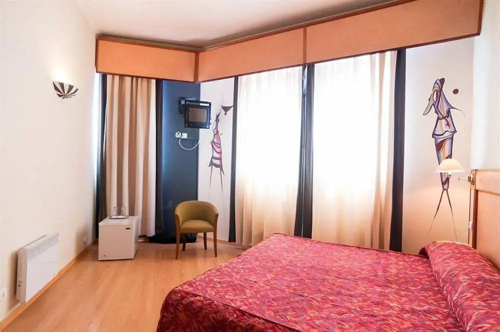 Tana Hotel
