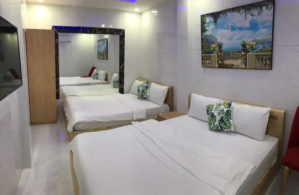Deluxe Private Room , 2 bed ,4 Guests ,1 Private Bath