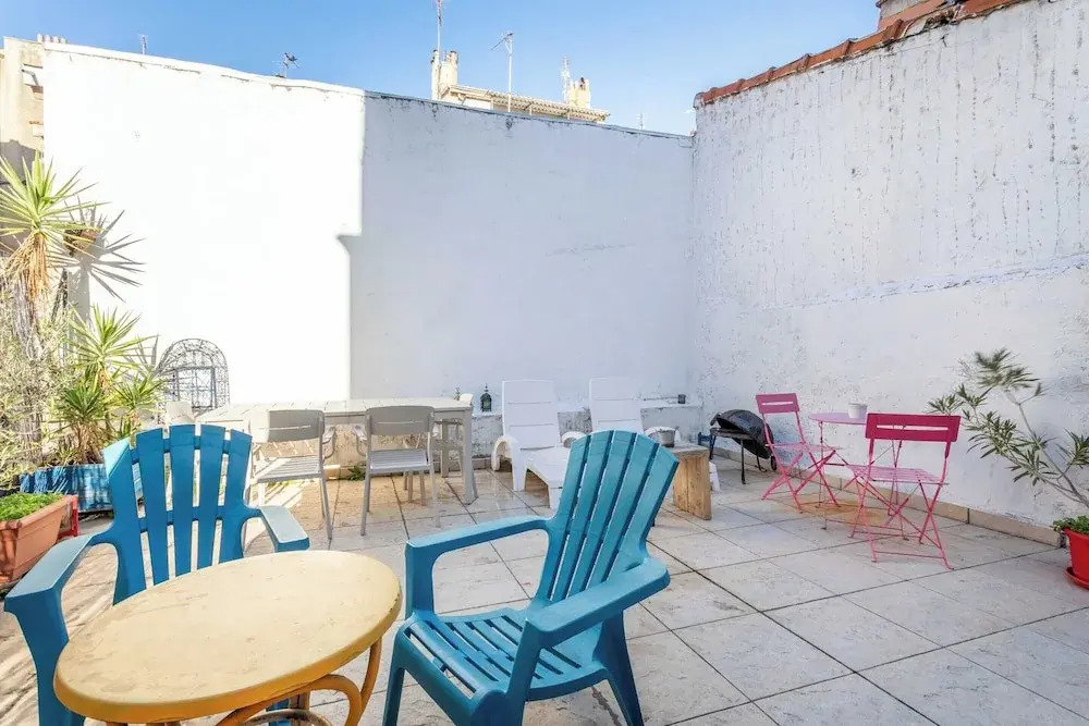 1 Bedroom Apartment in La Plaine