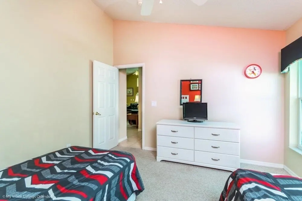 Sunning 5 Bed Pool Home with Close To Disney 8081 Villa