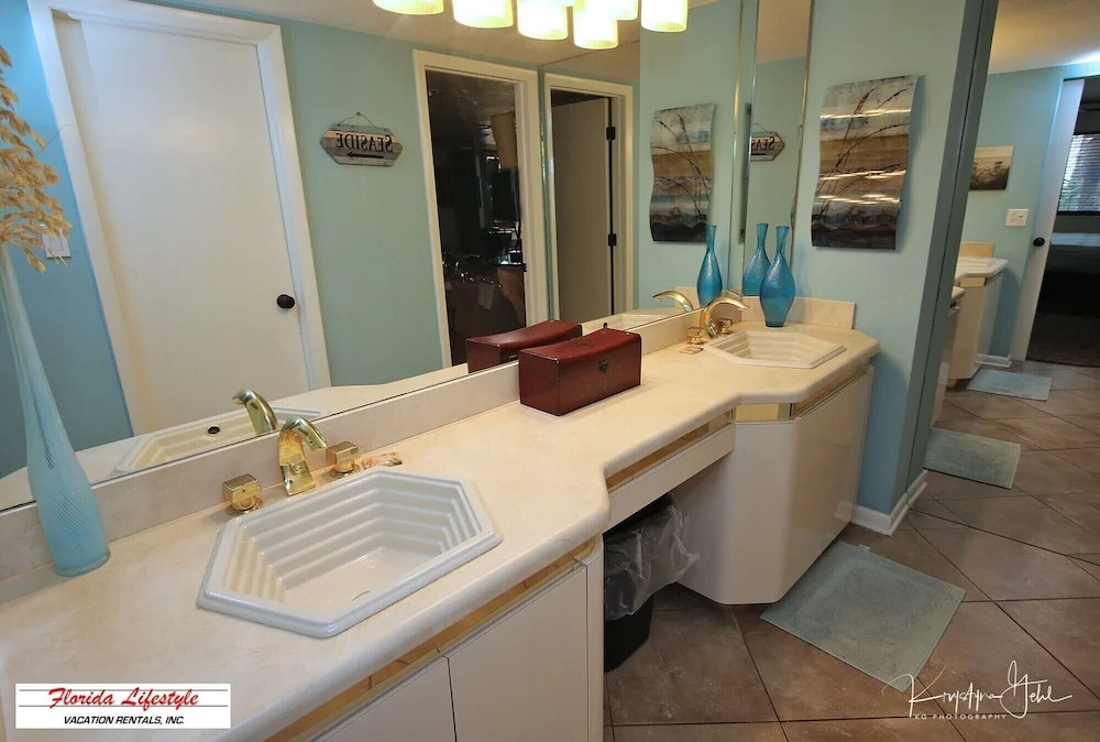 Beach Palms 109