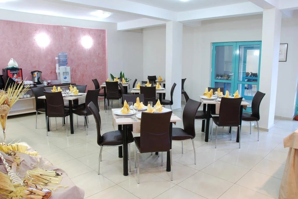 Ariana Hotel