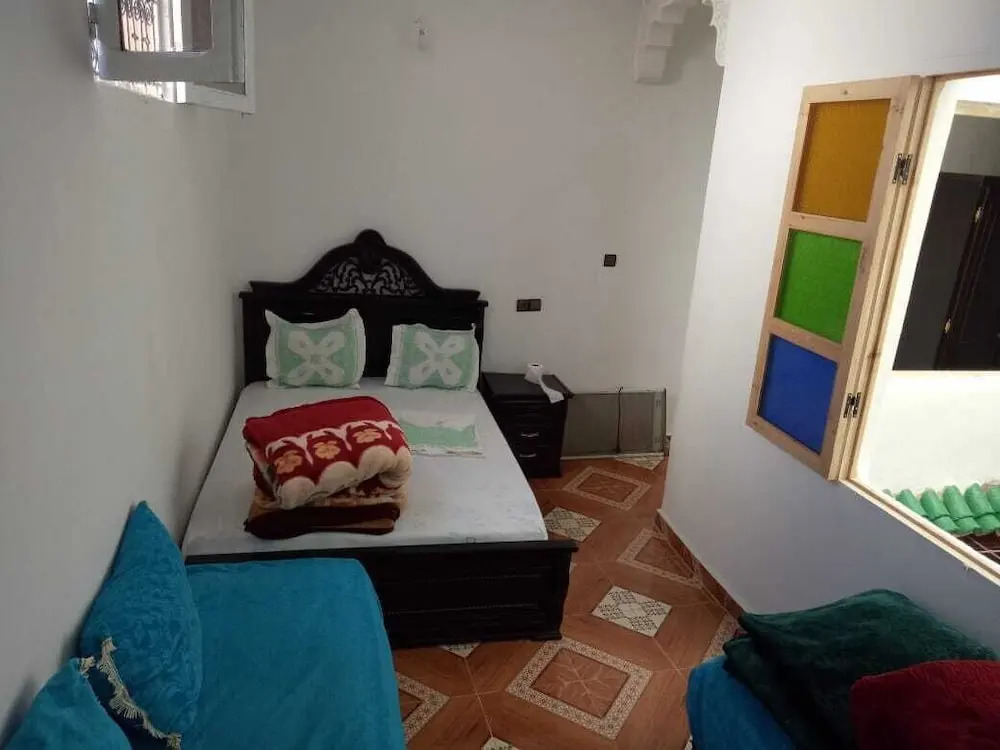 Family Room for 6 Peoples Sunny Riad Inside Medina Fes El Bali