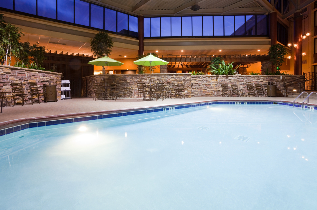 Holiday Inn Bloomington Airport South Mall Area by IHG
