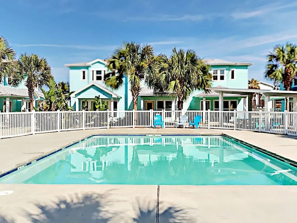 #801 The Commons by RedAwning