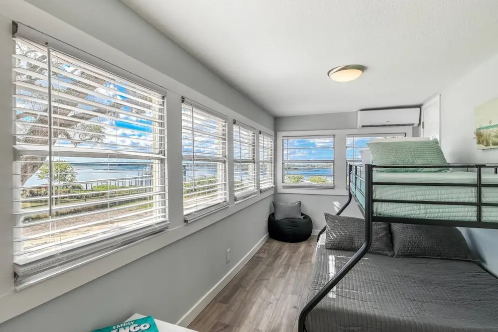 Anchors Away River House