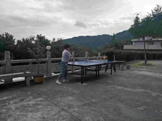 Yunfeng Manor