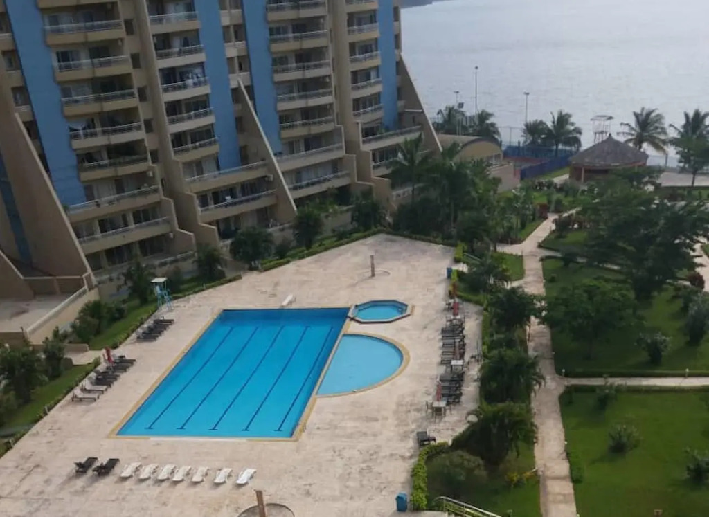 Amara Suites (Banana Island)