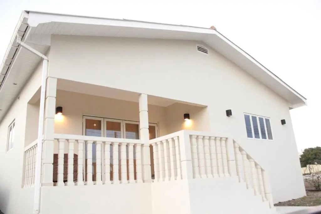 Charming 2 BR home with a beautiful private patio