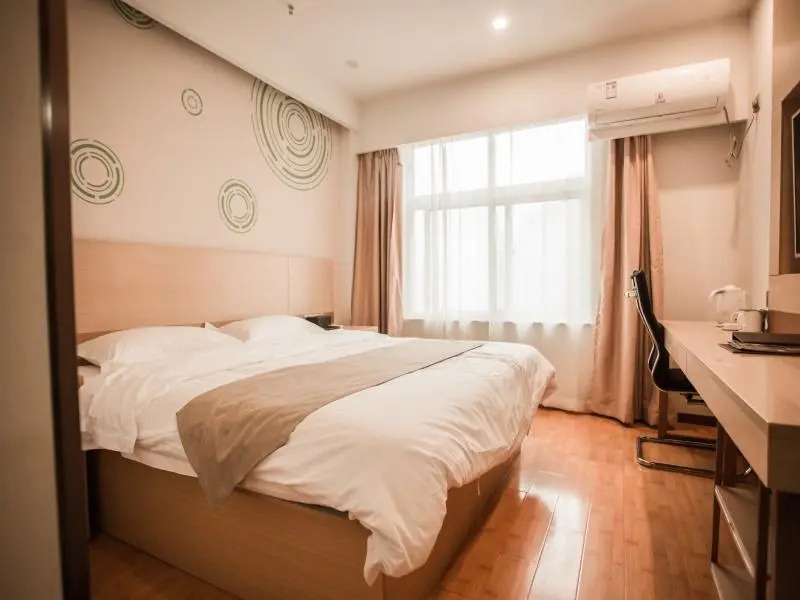 GreenTree Inn Heze Yucheng County Dongcheng International Business Hotel