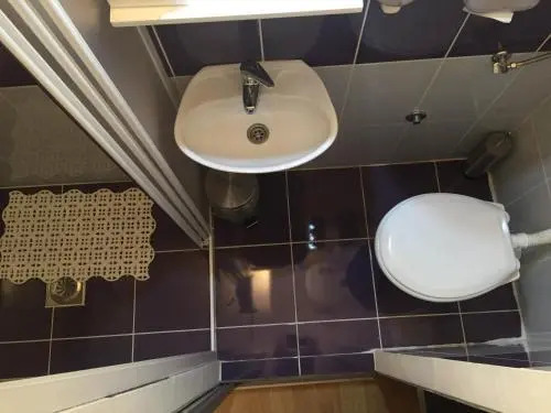 Kona Apartment