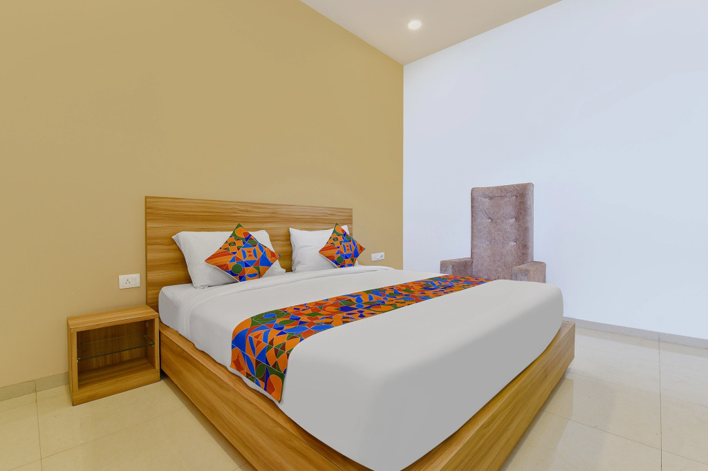 FabHotel Oxus