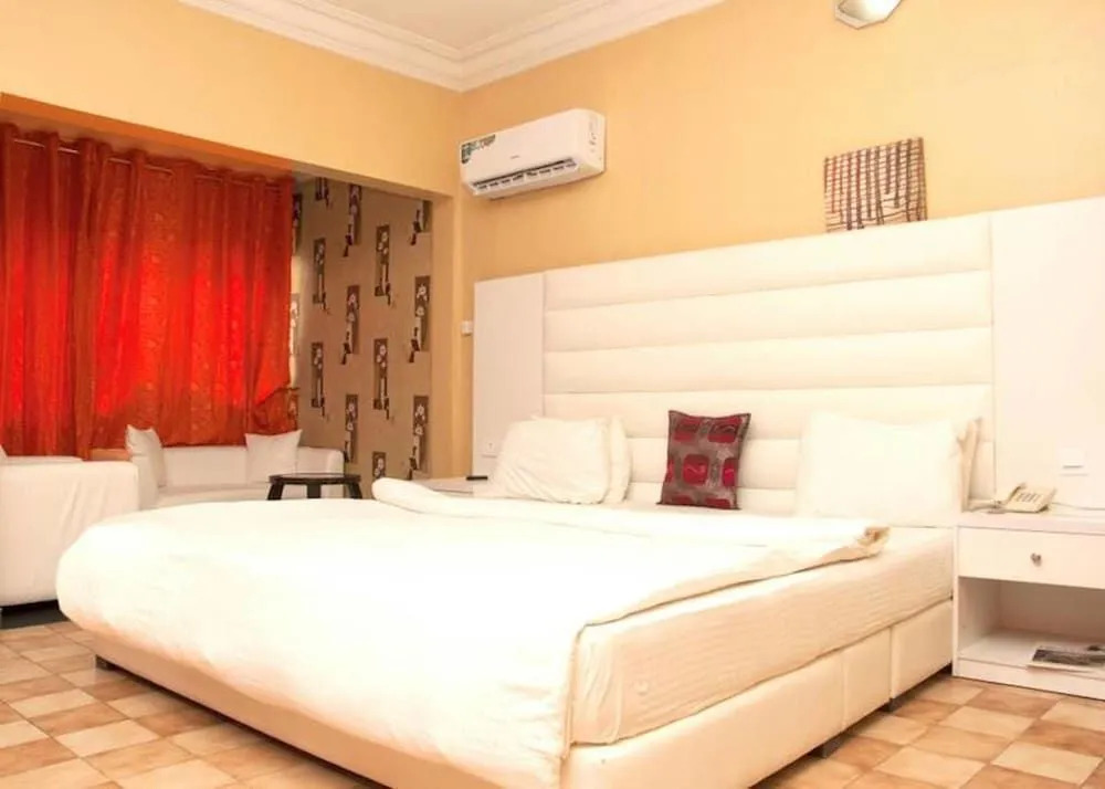 O's Degree Hotels