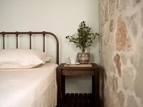 Vafias Villa - Tranquil Location, Ideal for Large Groups, by ZanteWize
