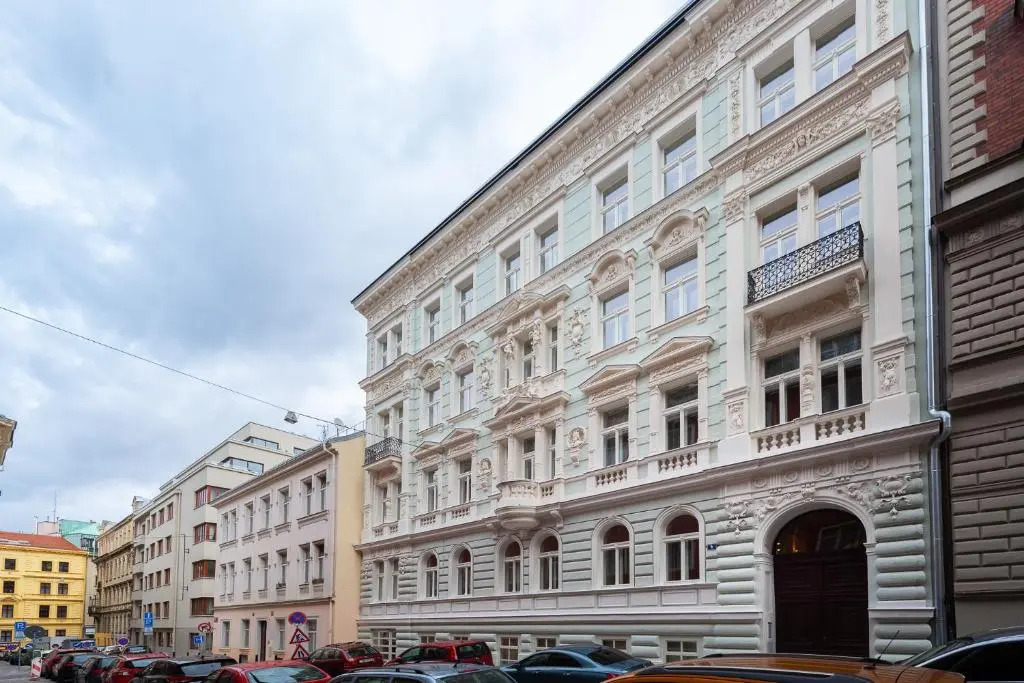 COZY&QUIET apartment with A/C in city centre