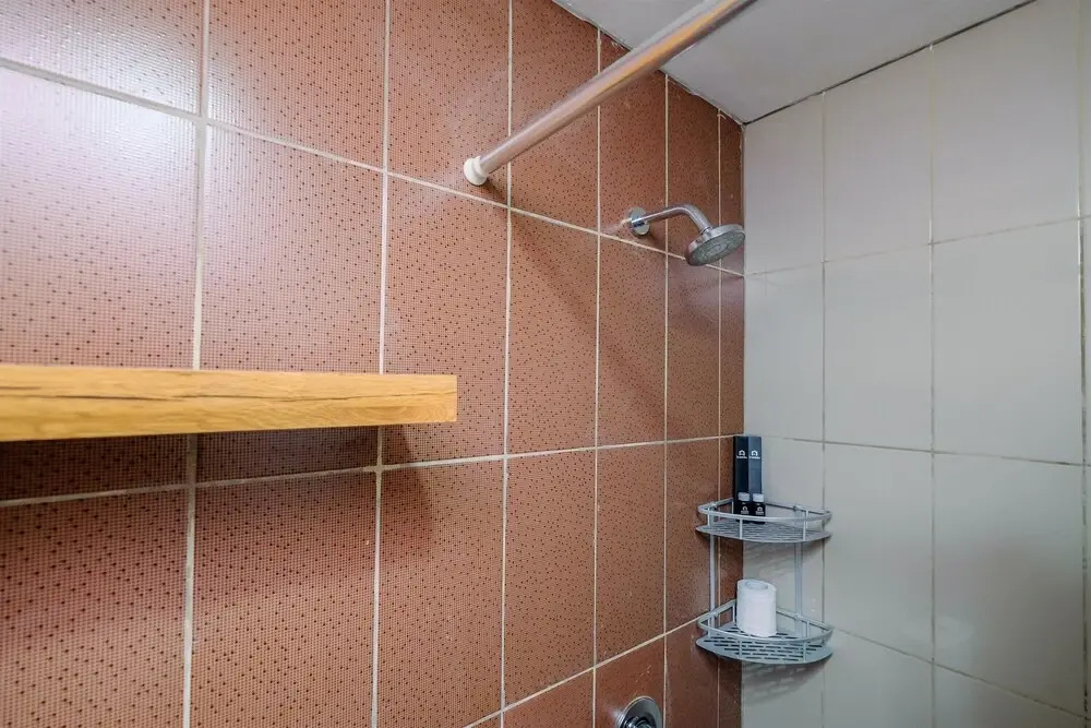 Homey and Nice 1BR Apartment at Atlanta Residence By Travelio