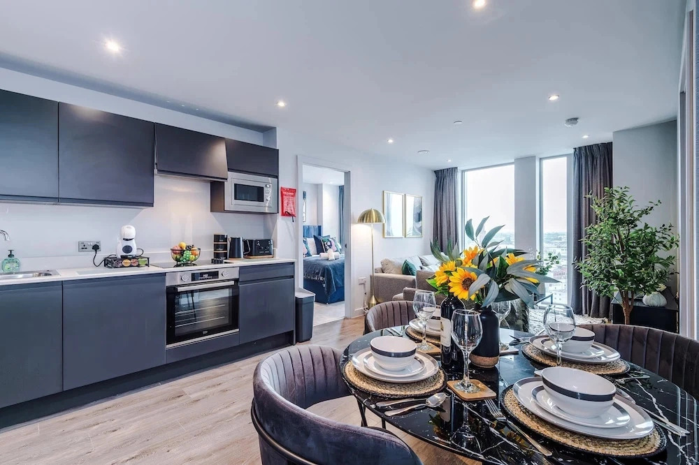 Stunning New 2-bed Flat in Manchester Perfect for Couples