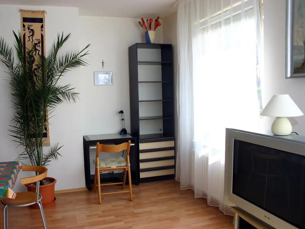 Arriva Apartment, optional indoor parking