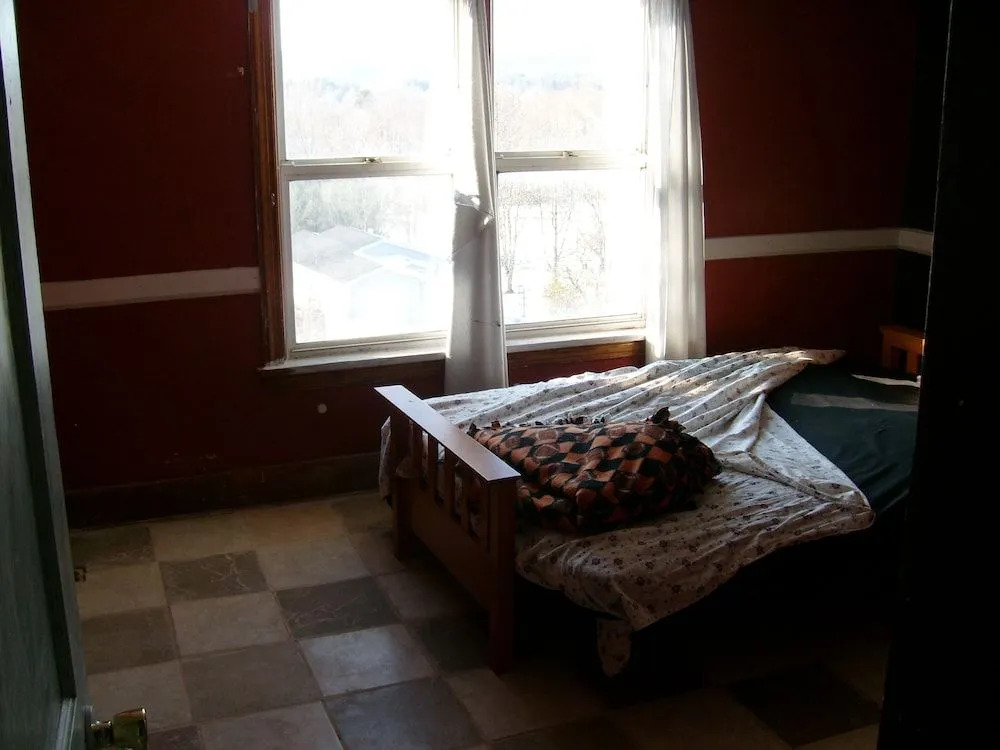 Bessemer Hostel